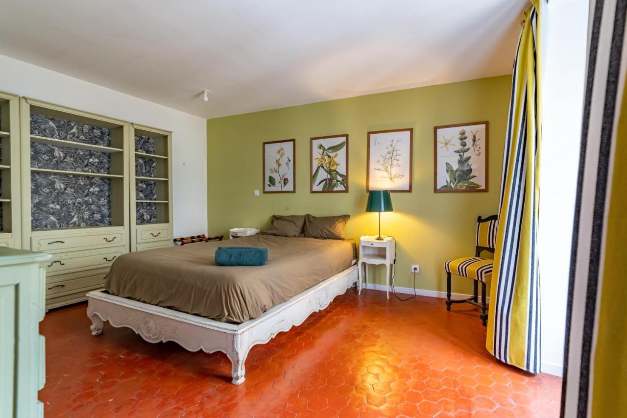 L'Envoutement Provencal Au Coeur De L'Ecusson - Une Nuit A Nîmes Exteriör bild